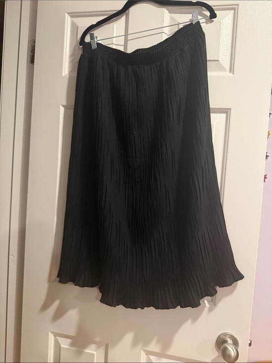 the villagers Dresses & Skirts - Black Pleated Midi Skirt — Women's Flowing A-Line